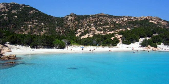 Cala Corsara, tra le migliori spiagge della Sardegna