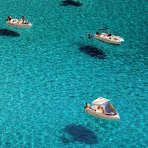 Il mare nelle spiagge di Lampedusa è incredibile...