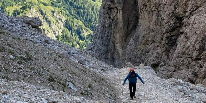 Cosa mettere in valigia montagna estate