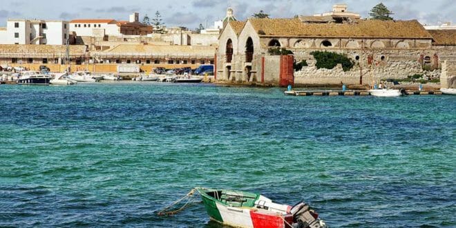 Favignana in estate