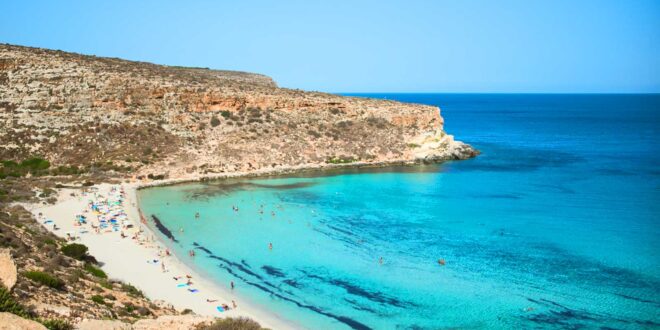 Come organizzare la vacanza a Lampedusa