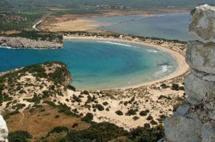 Peloponneso, la spiaggia di Voidokilia