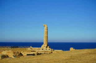 Crotone, resti del tempio