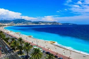 Nizza, la spiaggia e il lungomare