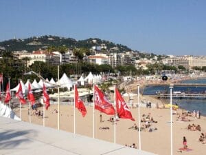 Cannes lungomare estate