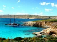 Guida di Malta, la costa di Comino