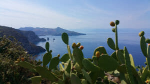 Isole Eolie, viaggio per giovani