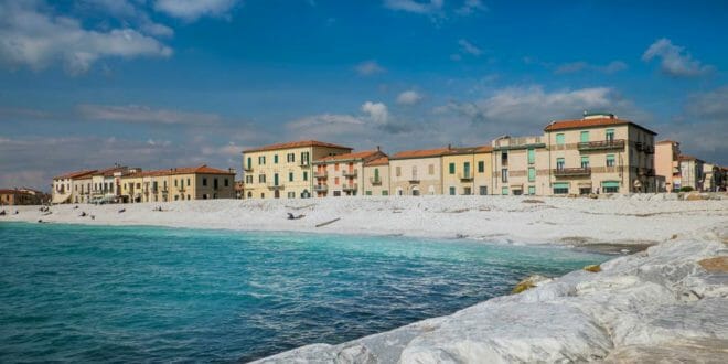 Marina di Pisa, località balneare sul litorale toscano