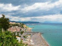 Vietri sul Mare: la lunga spiaggia